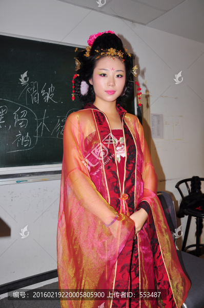 古裝女孩