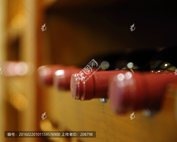 酒柜特寫
