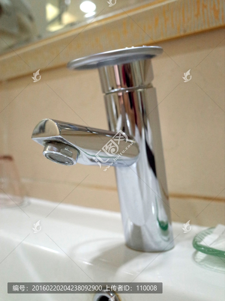 水龍頭