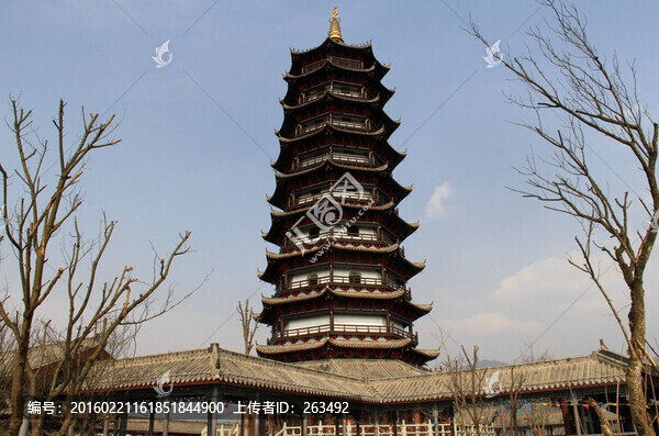 嚴君樓