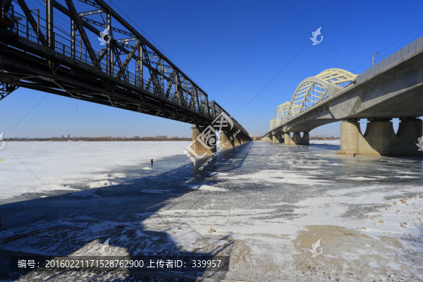 鐵橋