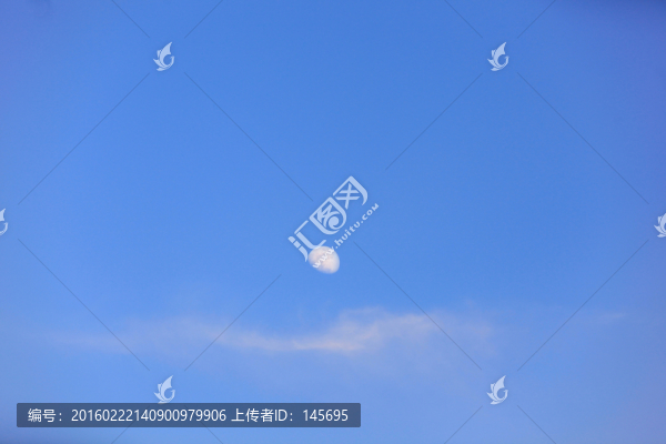 白天月亮