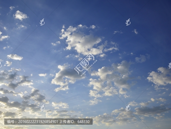 白云天空