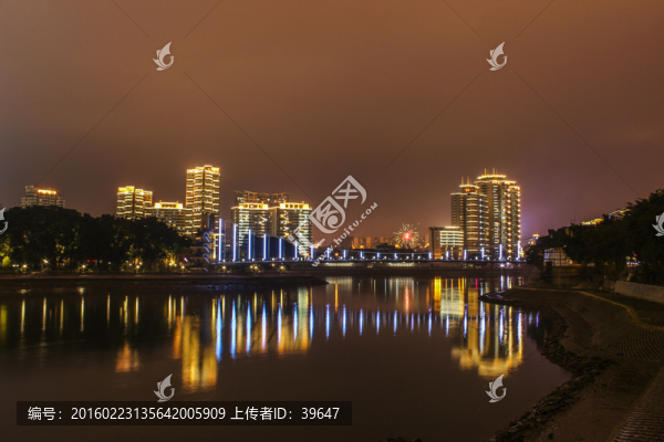 閩江夜景