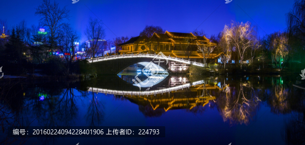 明湖夜景瑰麗風(fēng)光