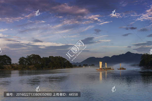 帆船