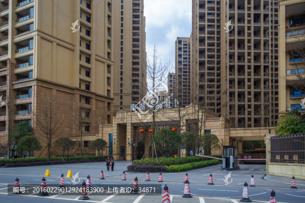 小區(qū)入口