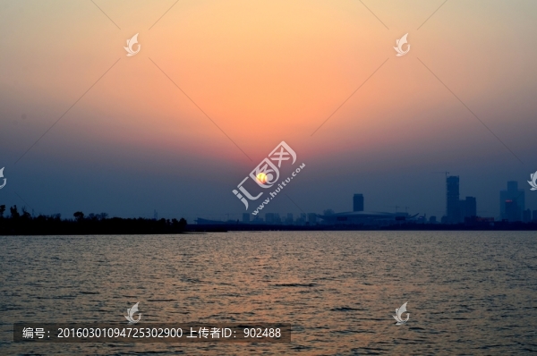瑤湖夕照