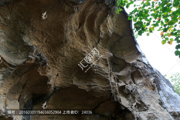 賀州靈峰公園鐘乳石