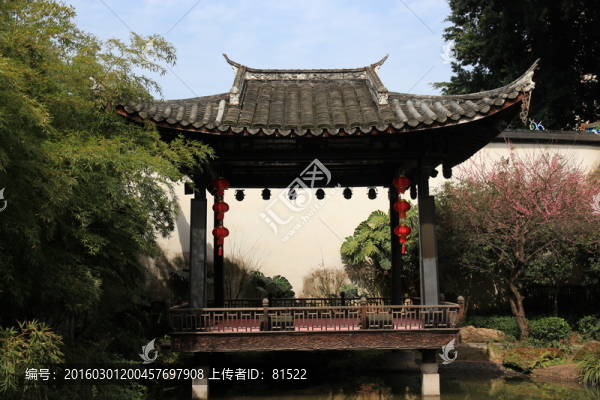 木戲臺