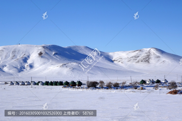 雪原蒙古包