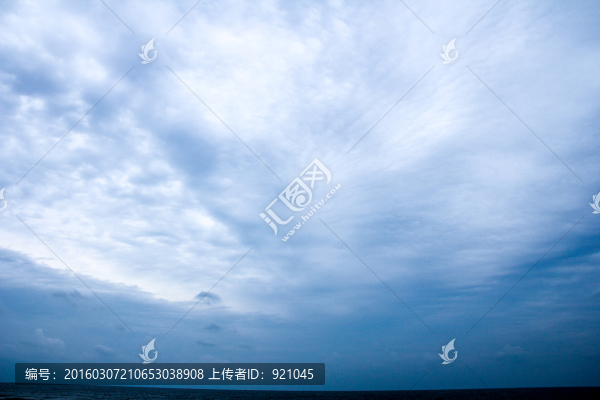 多彩云