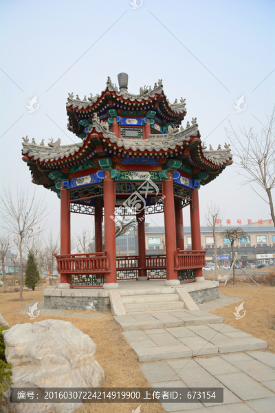 雕梁畫柱,涼亭