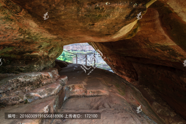 韶關(guān)丹霞山陽(yáng)元山