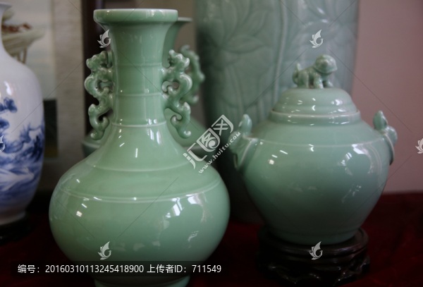 青瓷,瓷瓶,瓷罐