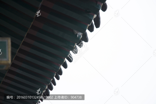 屋檐