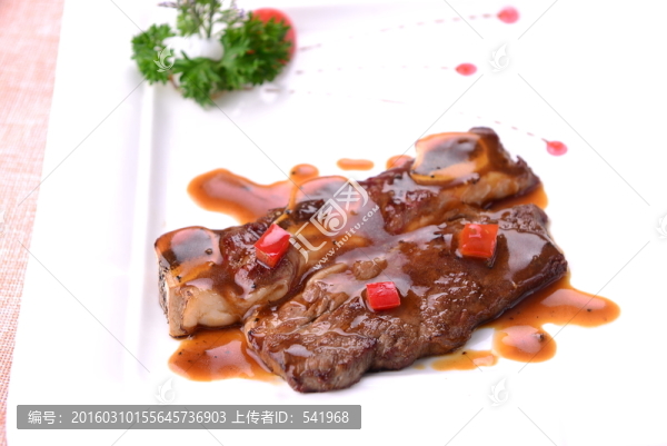香煎牛仔骨