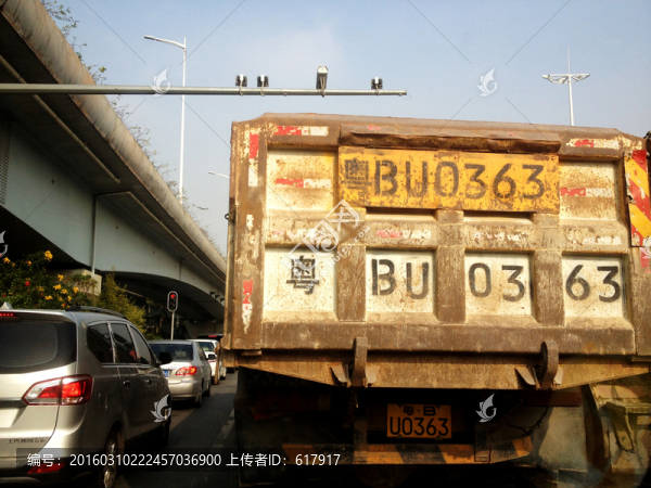 泥頭車