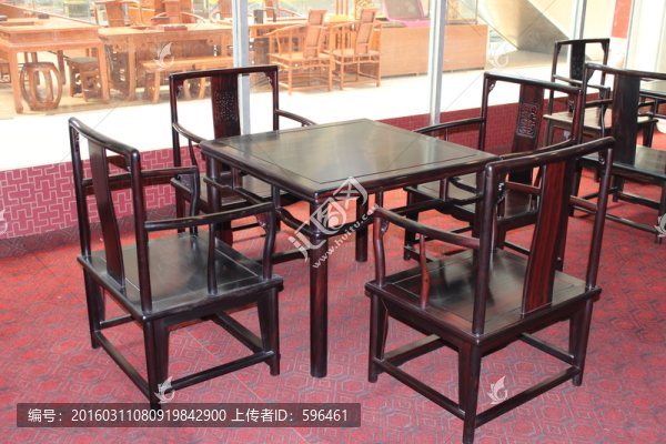 休閑臺(tái)條紋烏木