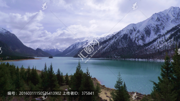 然烏湖