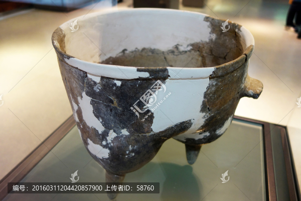 雙鋬耳陶罐鬲