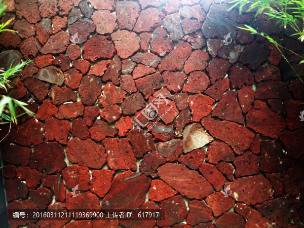 火山石墻面