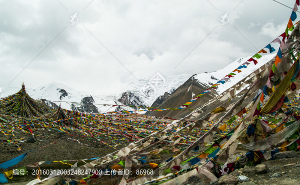 瑪沁,阿尼瑪卿山