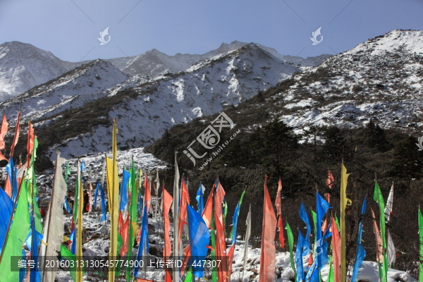 雪山經(jīng)幡