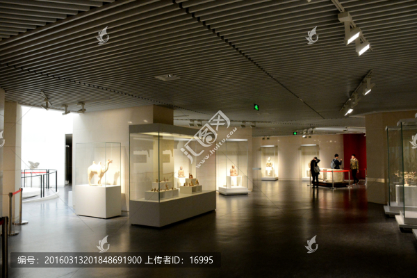 拍賣會展廳
