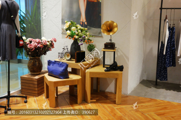 服裝店文藝范擺飾