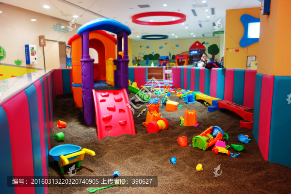 室內(nèi)兒童游樂場
