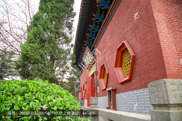 洛陽(yáng)廣化寺天王殿一角