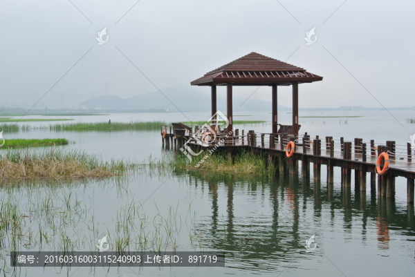太湖亭臺(tái)