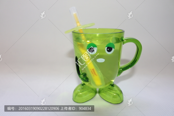 兒童牙杯牙刷牙具