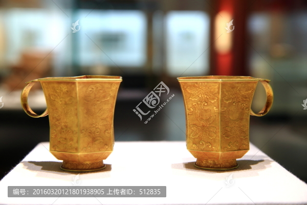 帶把銀杯