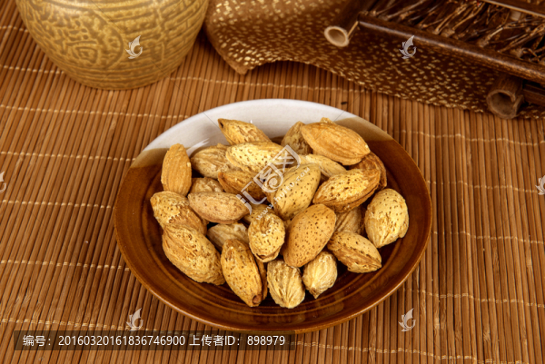 殼杏仁