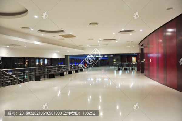 上海奔馳文化中心大廳