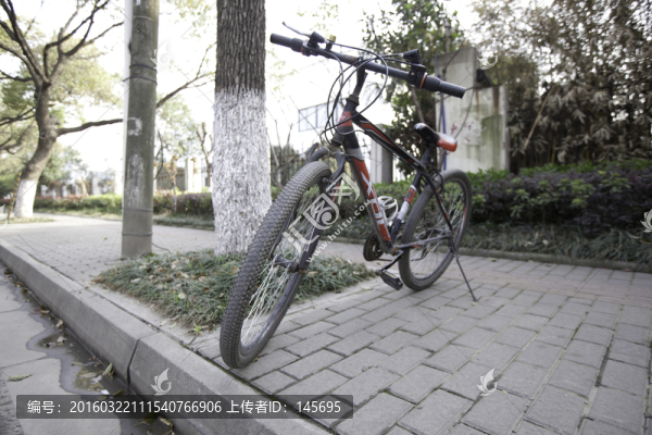自行車
