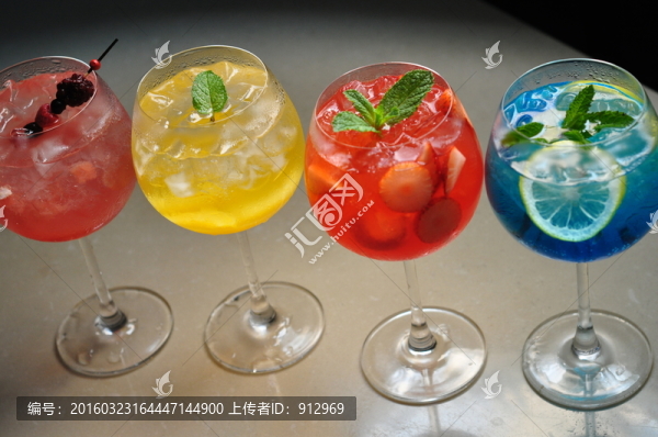 雞尾酒組合
