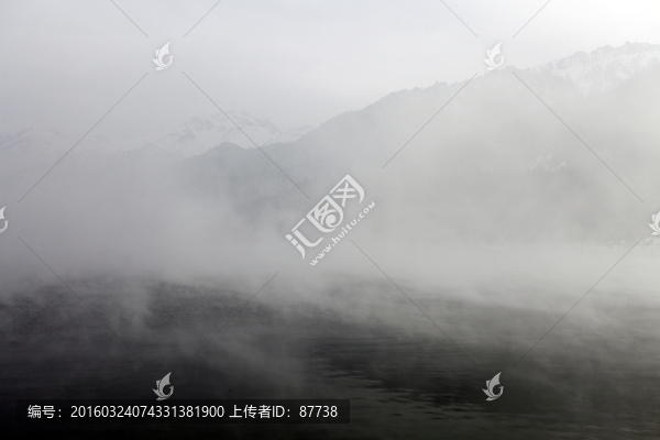 新疆天池