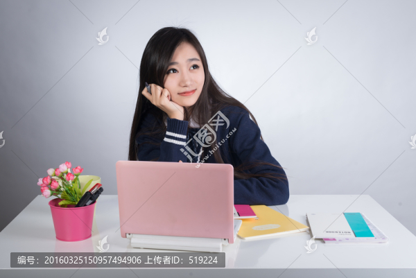女學(xué)生