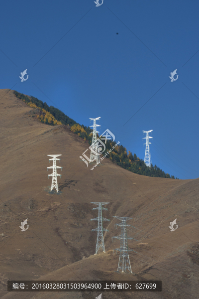 高原輸電塔
