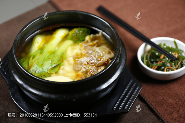 牛肉蔬菜面