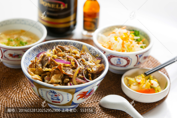 牛肉套餐蓋飯