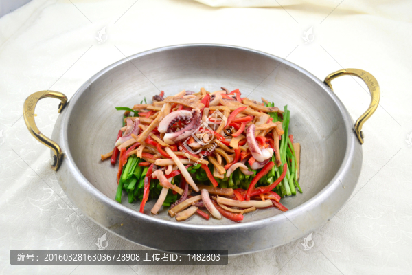 韭菜魷魚絲