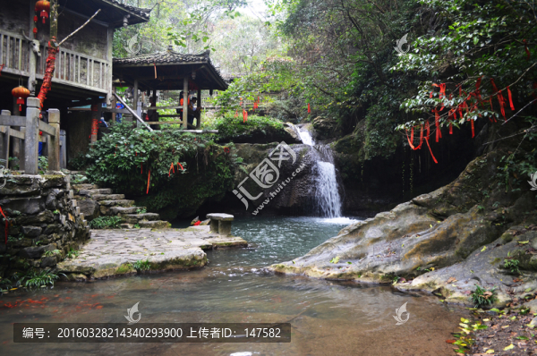 山水涼亭
