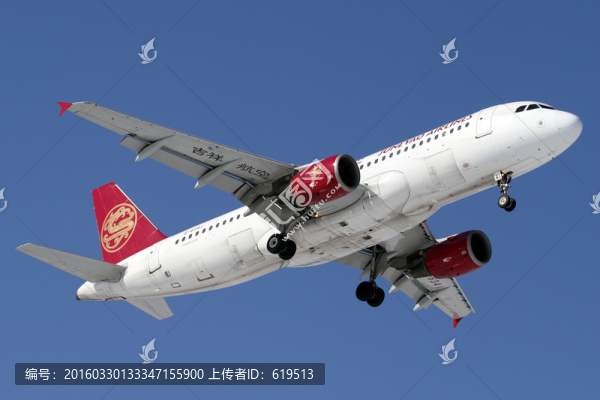 降落中的吉祥航空