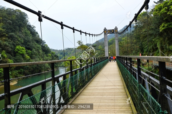 十分觀瀑吊橋