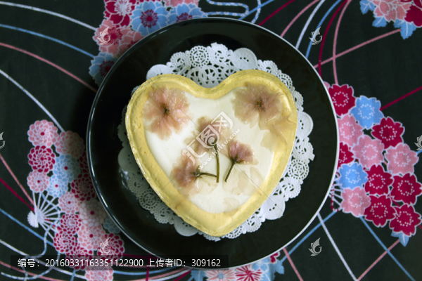 心形櫻花果凍芝士蛋糕