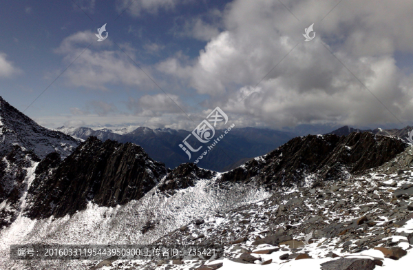 雪山